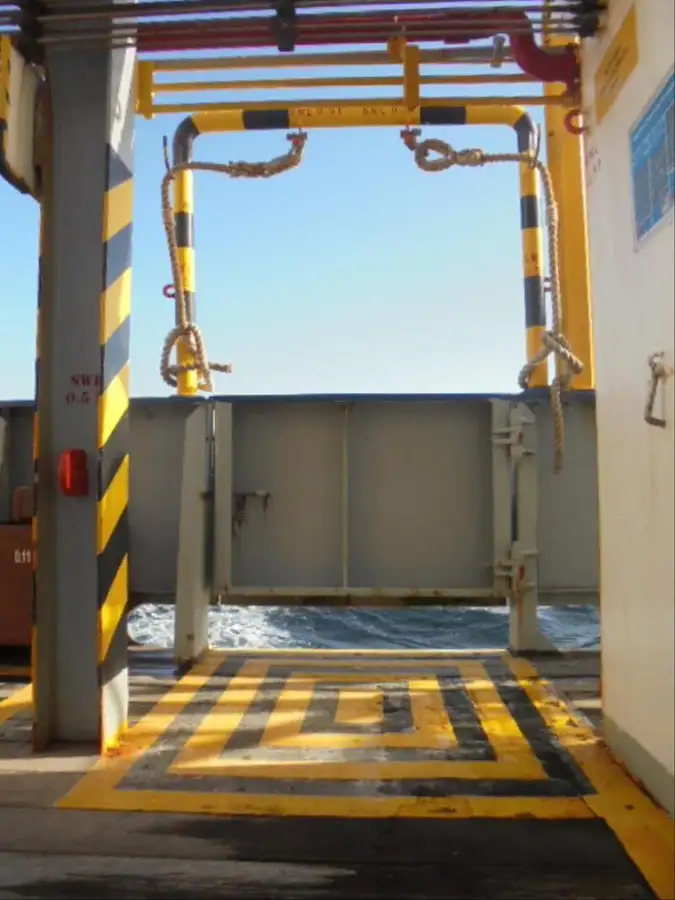 Reefer ship for sale