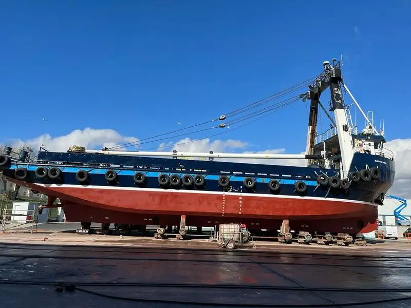 Reefer ship for sale