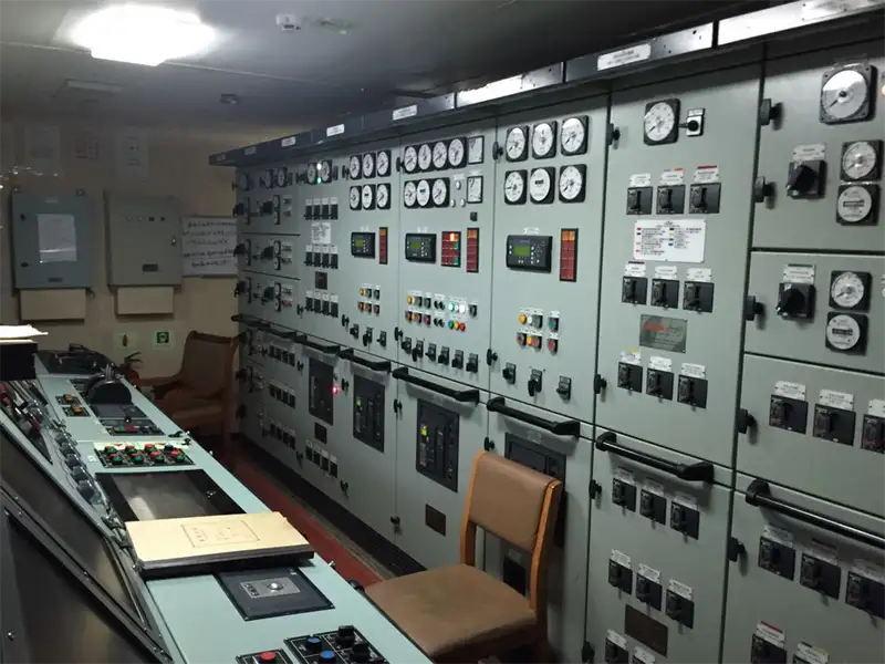 Oil/Chemical tanker for sale