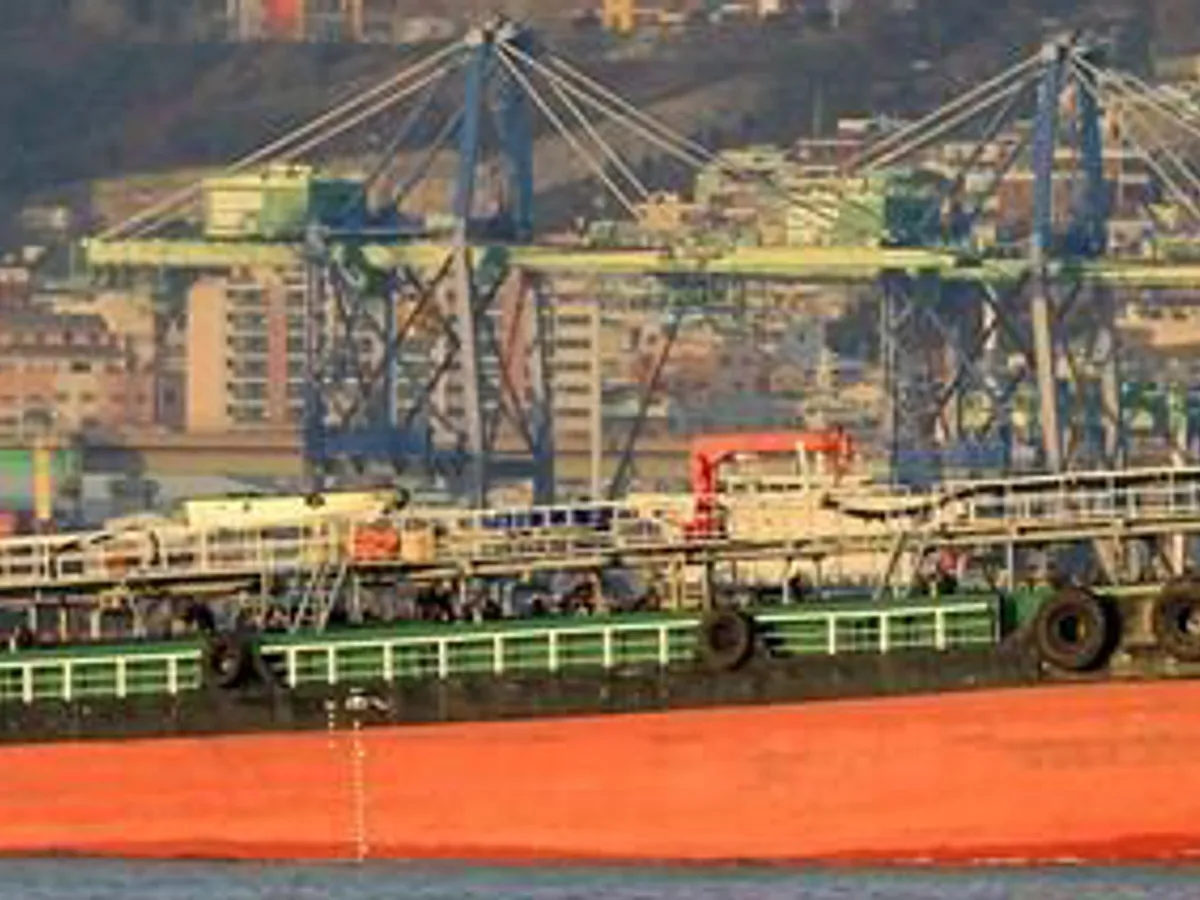 Oil/Chemical tanker for sale
