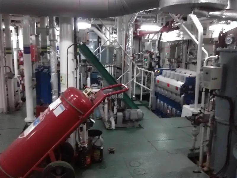 Oil/Chemical tanker for sale