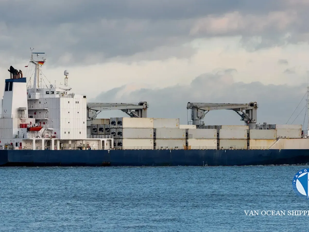 Reefer ship for sale