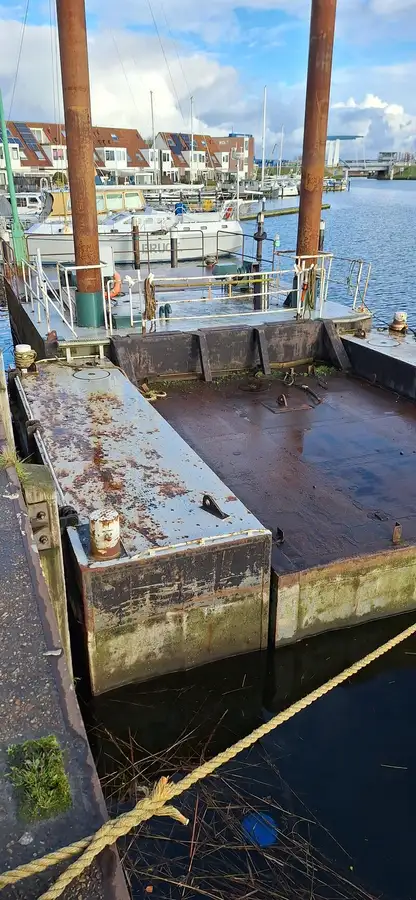 Dredger for sale