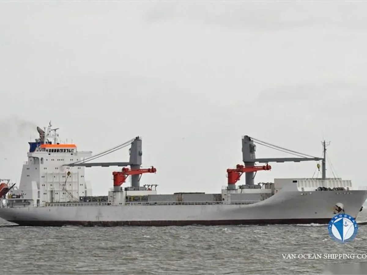 Reefer ship for sale