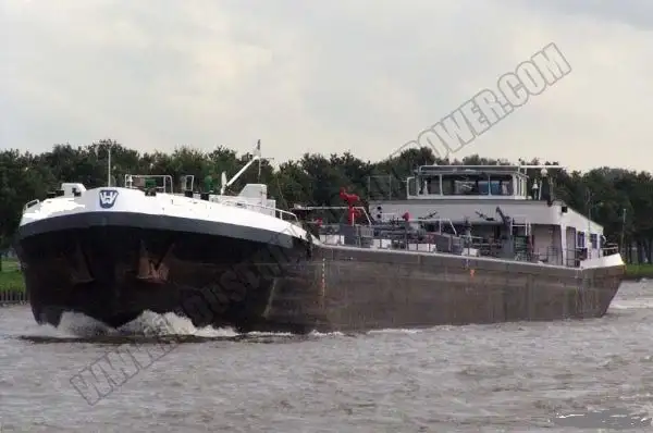 Oil/Chemical tanker for sale