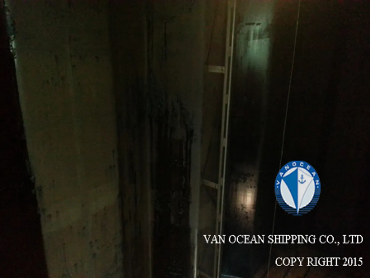 Oil/Chemical tanker for sale