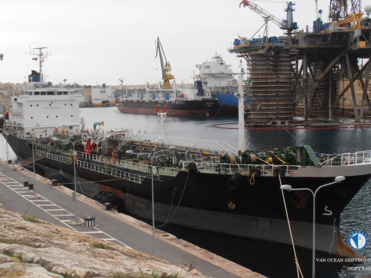 Oil/Chemical tanker for sale