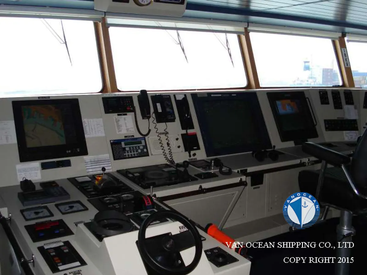 Oil/Chemical tanker for sale