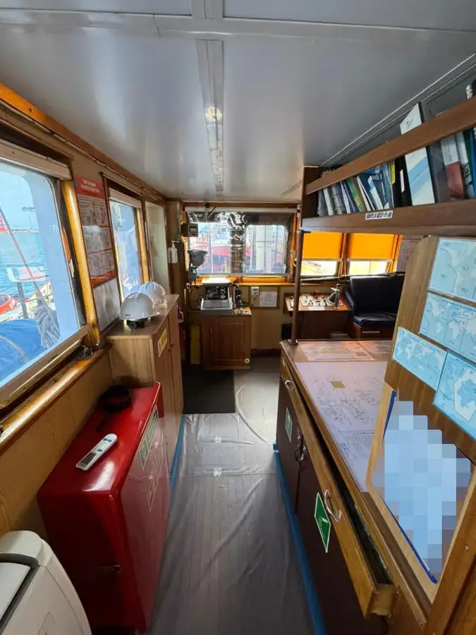 Container ship for sale