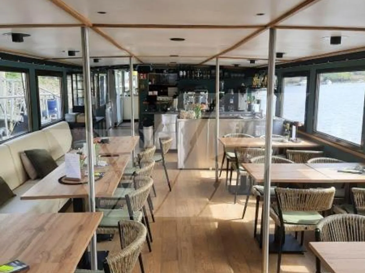 Tour boat for sale