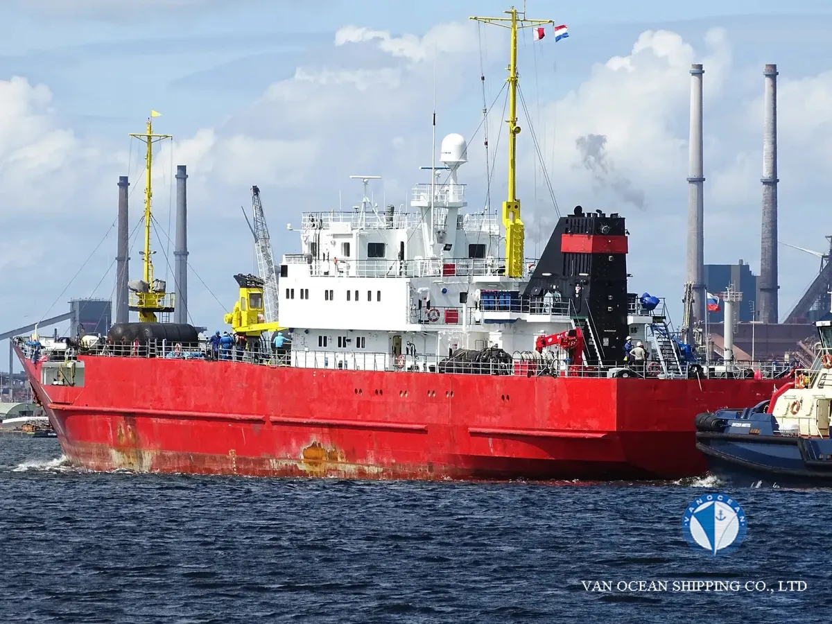 Reefer ship for sale