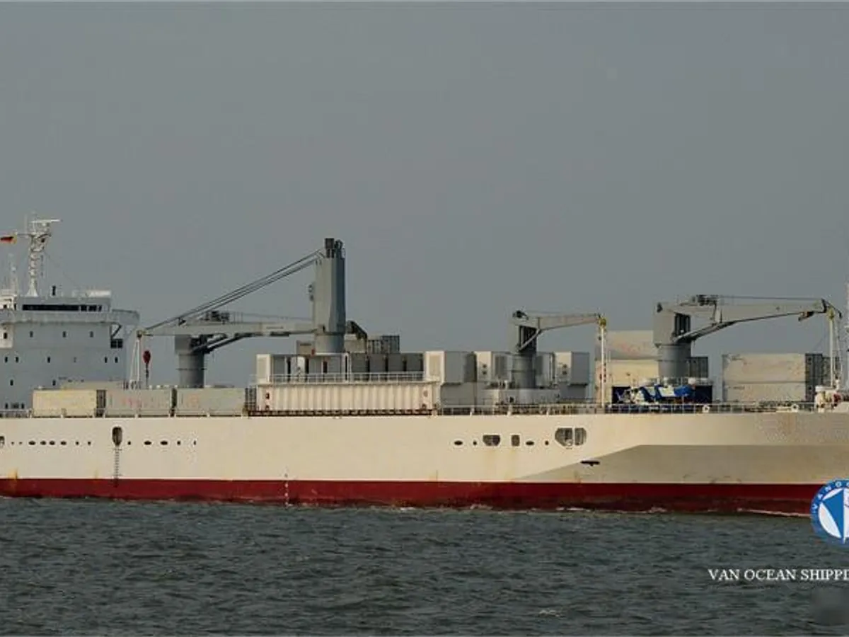 Reefer ship for sale