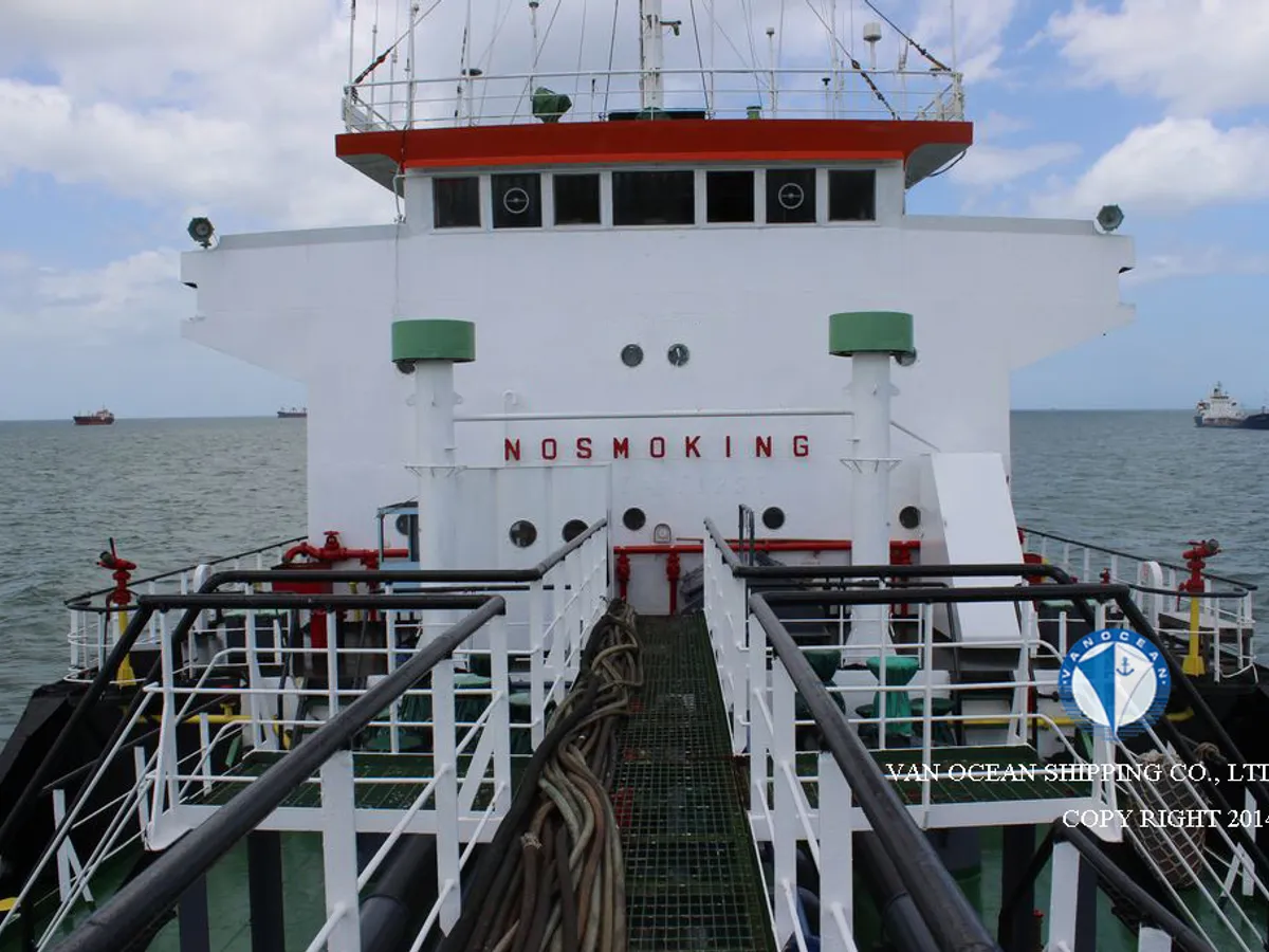Oil/Chemical tanker for sale