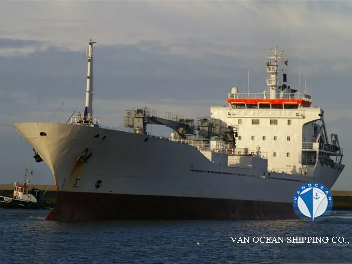 Reefer ship for sale