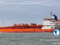 Oil/Chemical tanker for sale