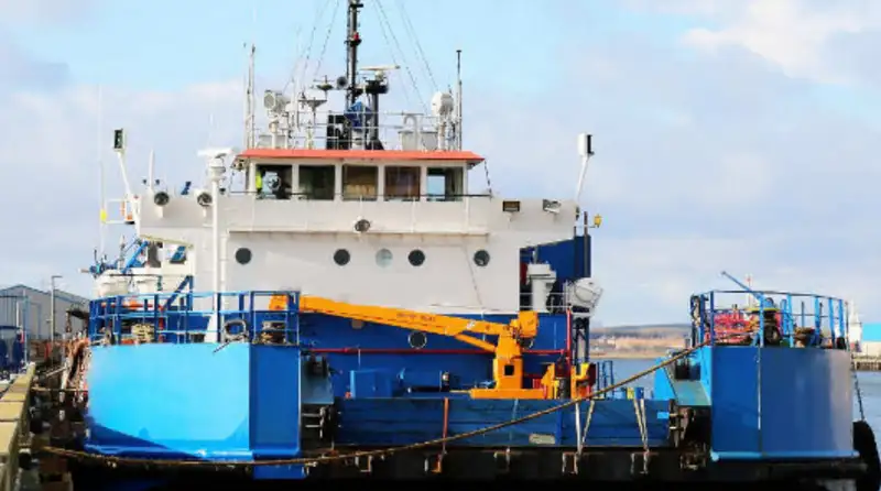 Oil/Chemical tanker for sale