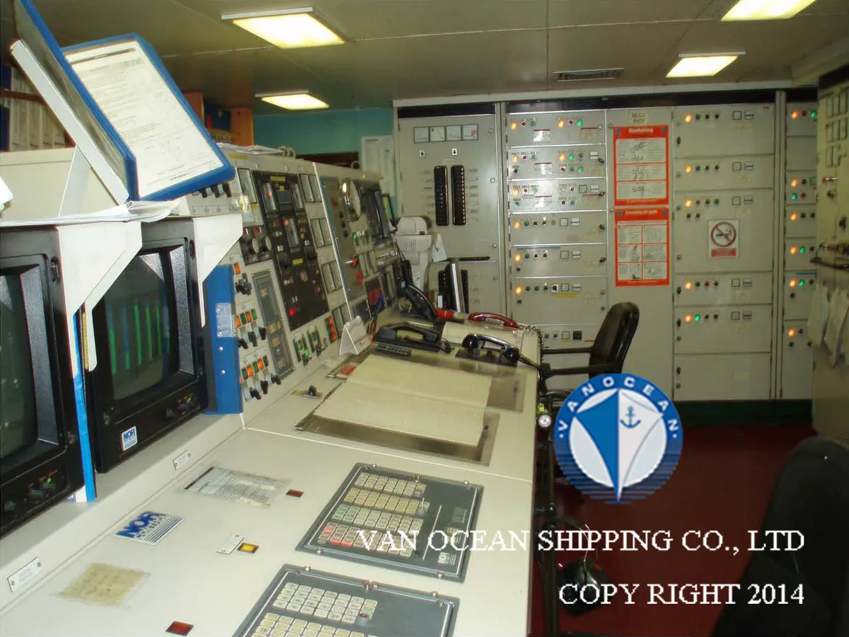 Oil/Chemical tanker for sale