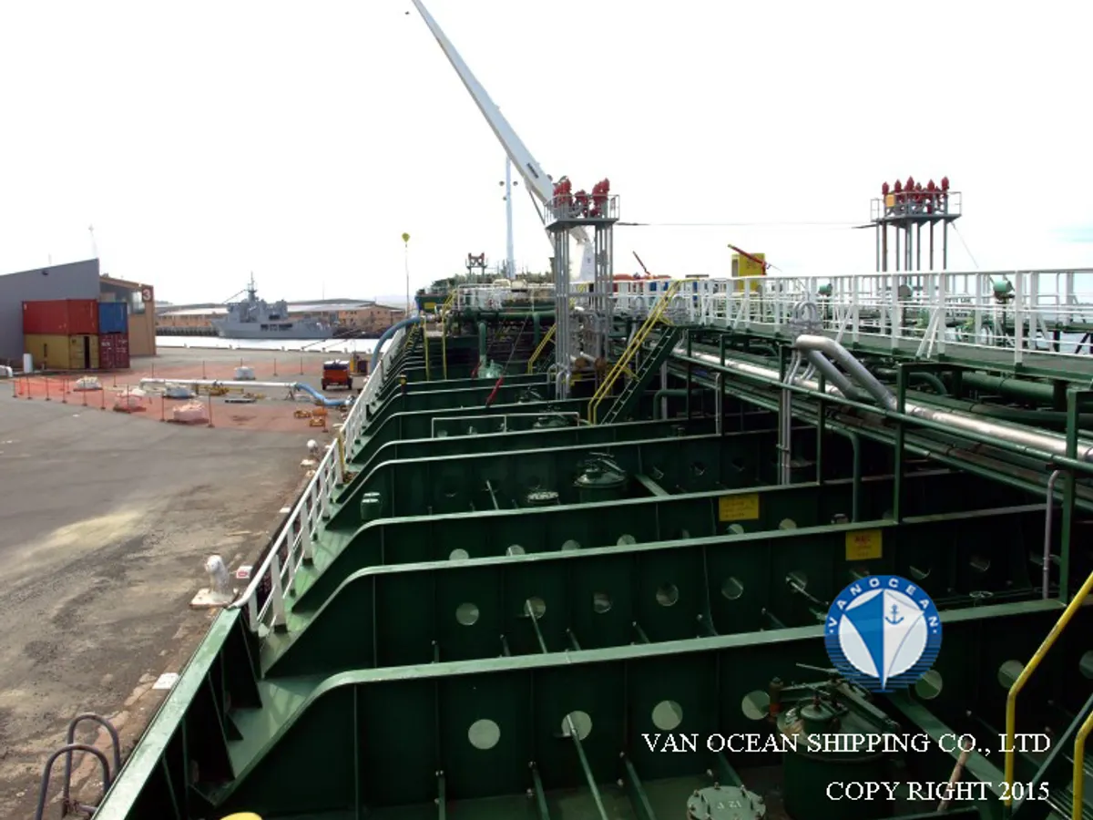 Oil/Chemical tanker for sale
