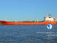 Oil/Chemical tanker for sale