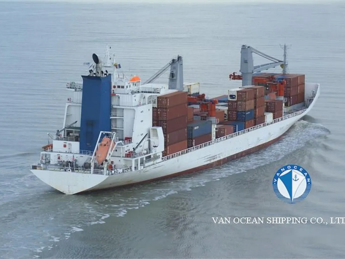 Reefer ship for sale