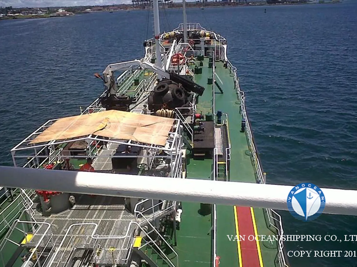Oil/Chemical tanker for sale