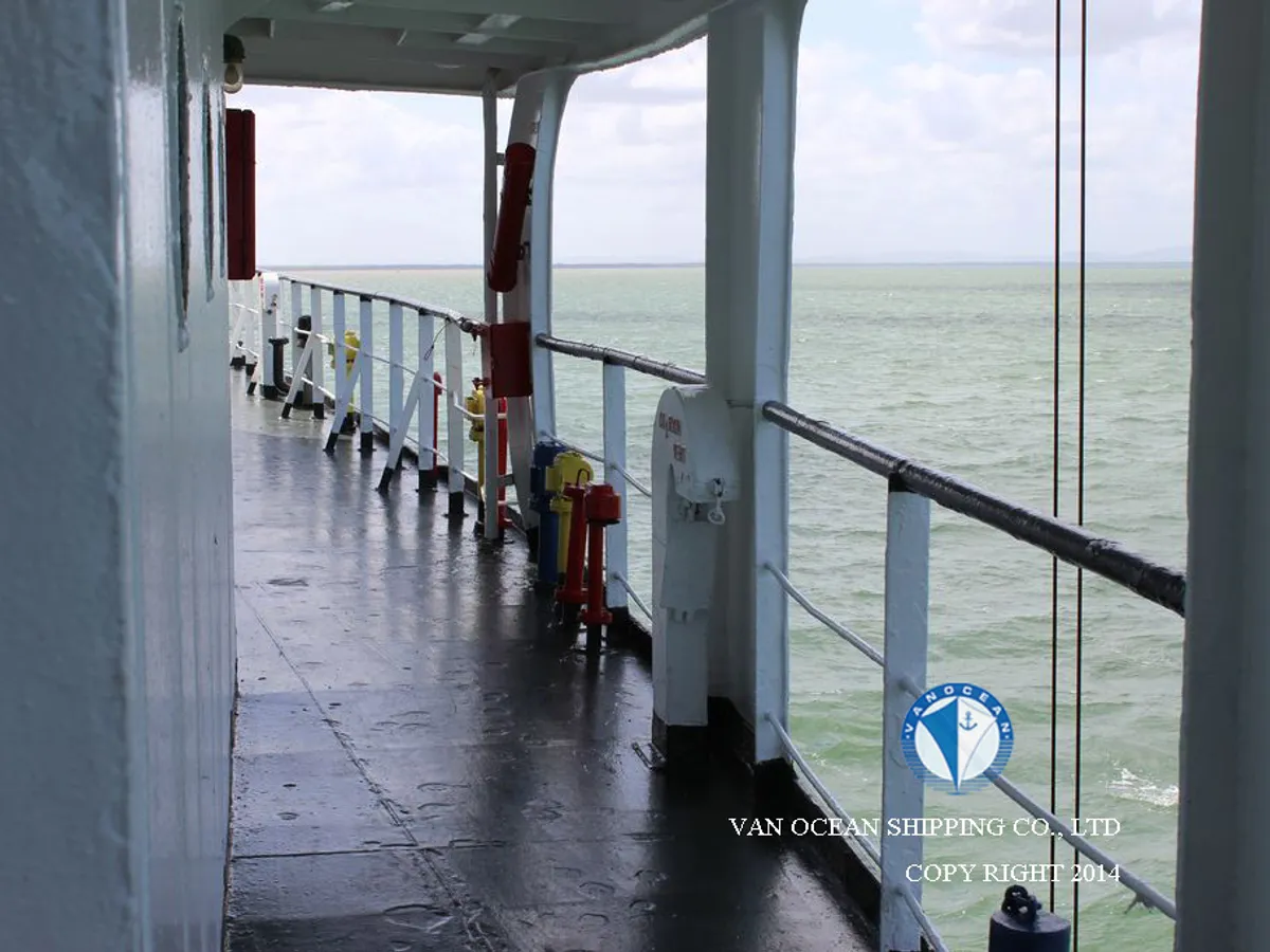 Oil/Chemical tanker for sale
