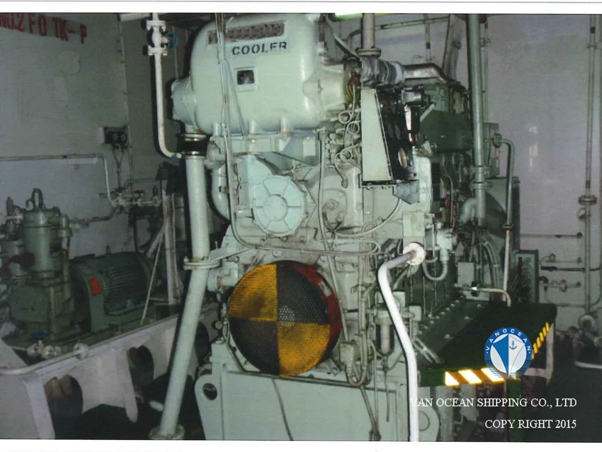 Oil/Chemical tanker for sale