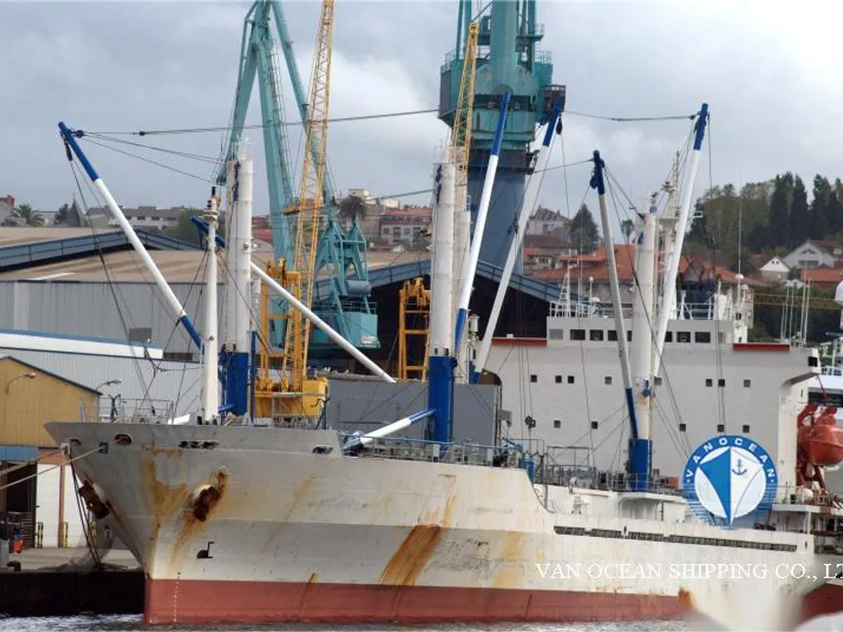Reefer ship for sale