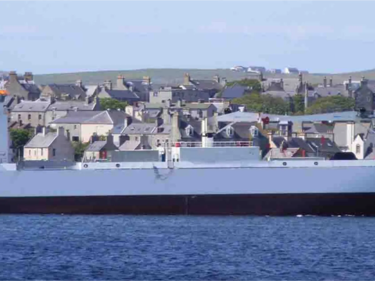 Reefer ship for sale