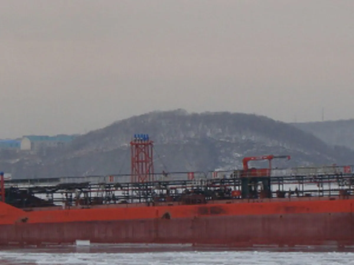 Oil/Chemical tanker for sale