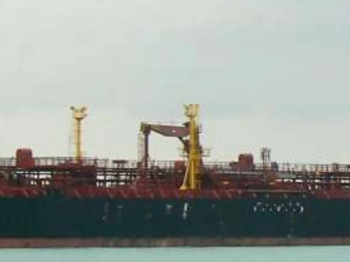 Oil/Chemical tanker for sale