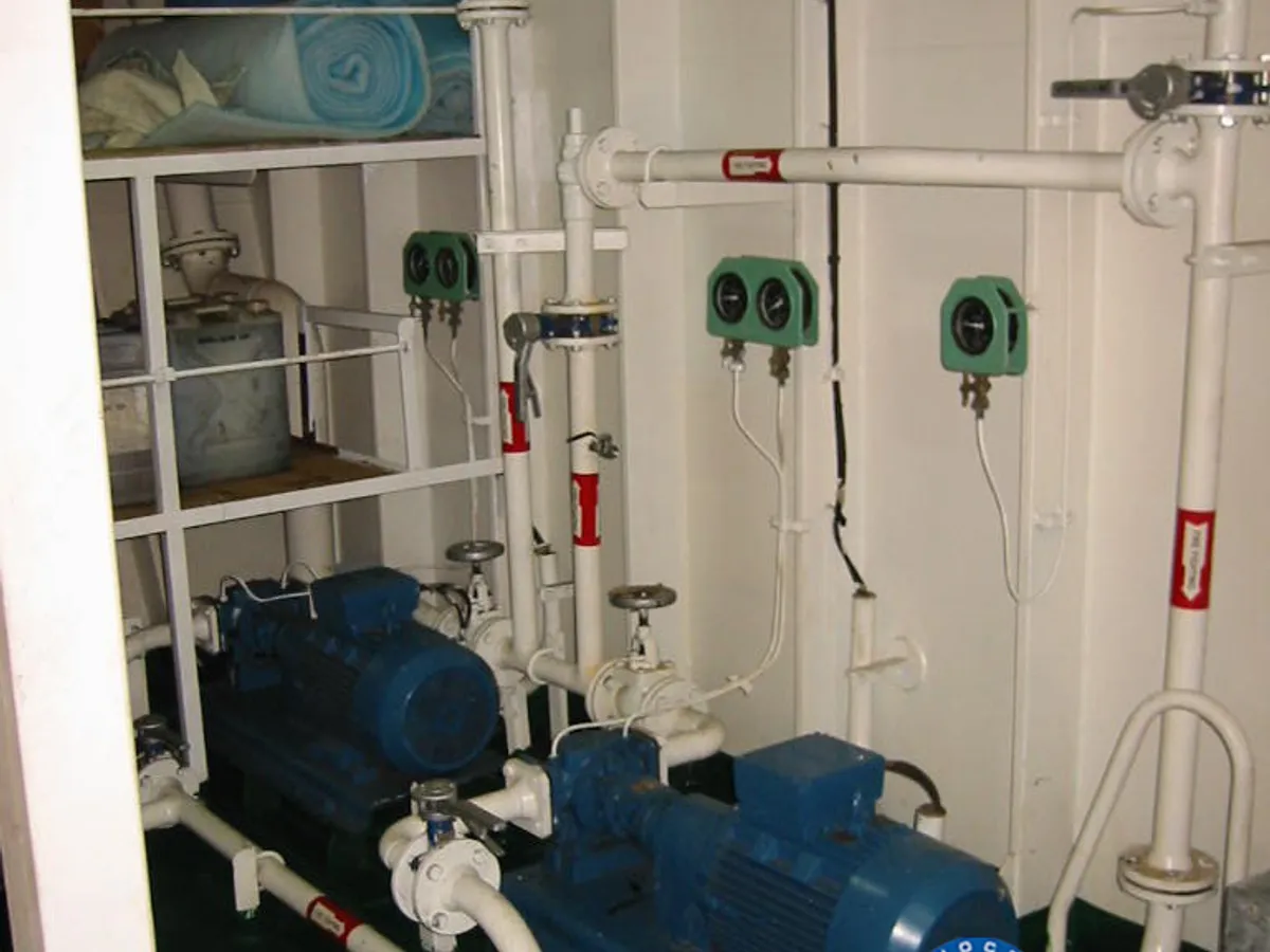 Oil/Chemical tanker for sale