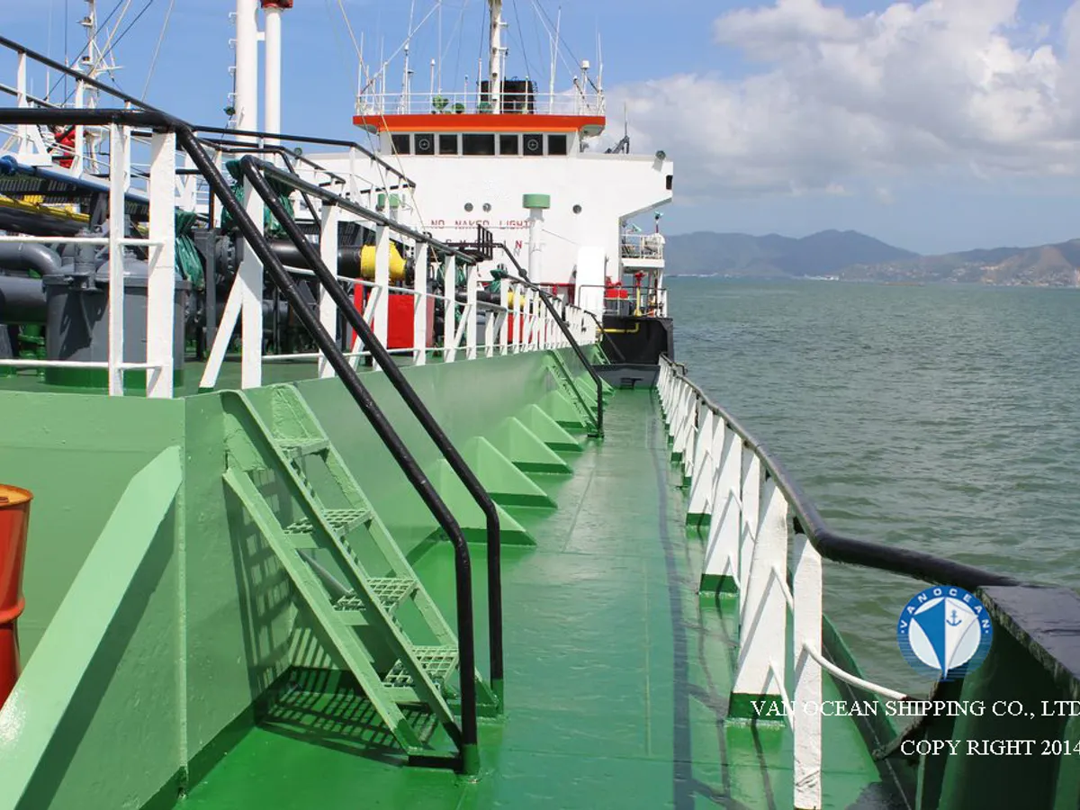 Oil/Chemical tanker for sale