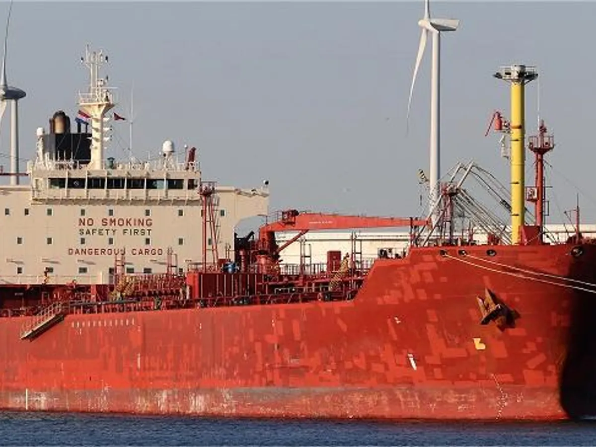 Oil/Chemical tanker for sale