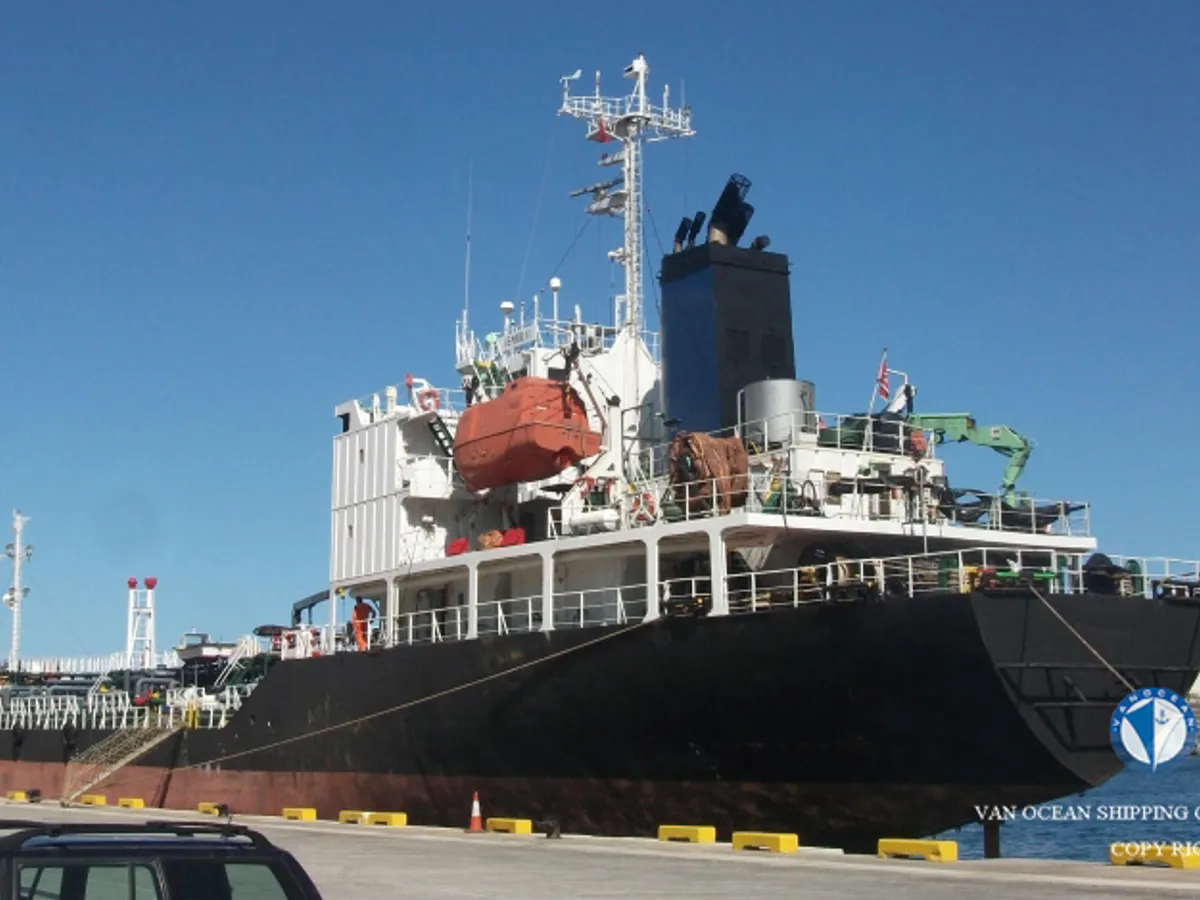 Oil/Chemical tanker for sale