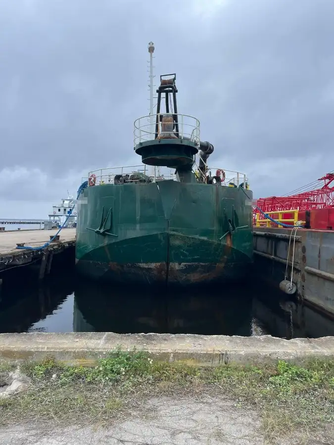 Dredger for sale