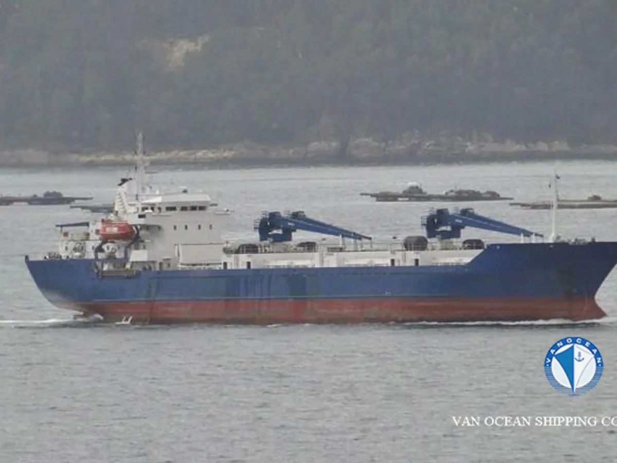 Reefer ship for sale