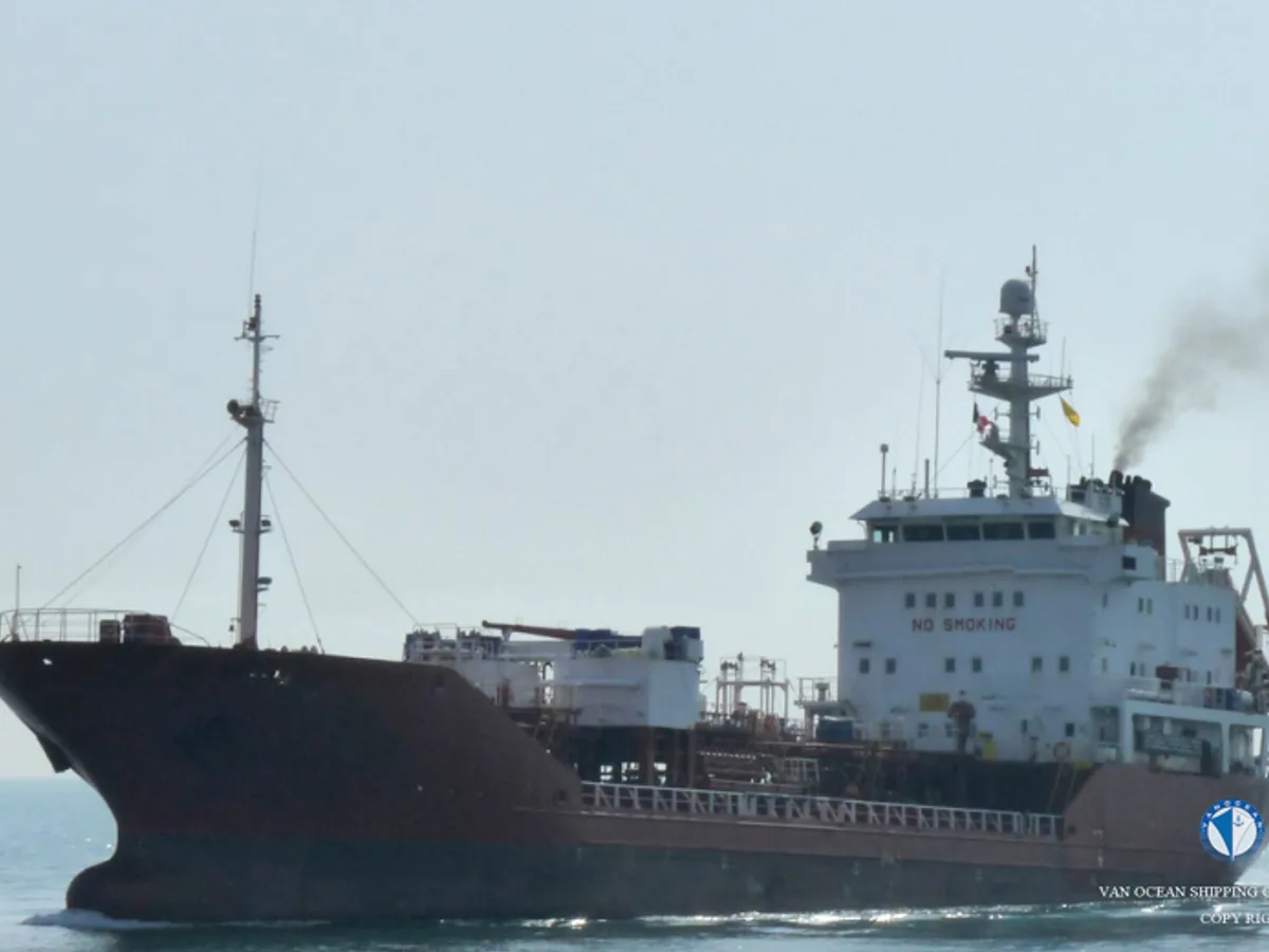 Oil/Chemical tanker for sale