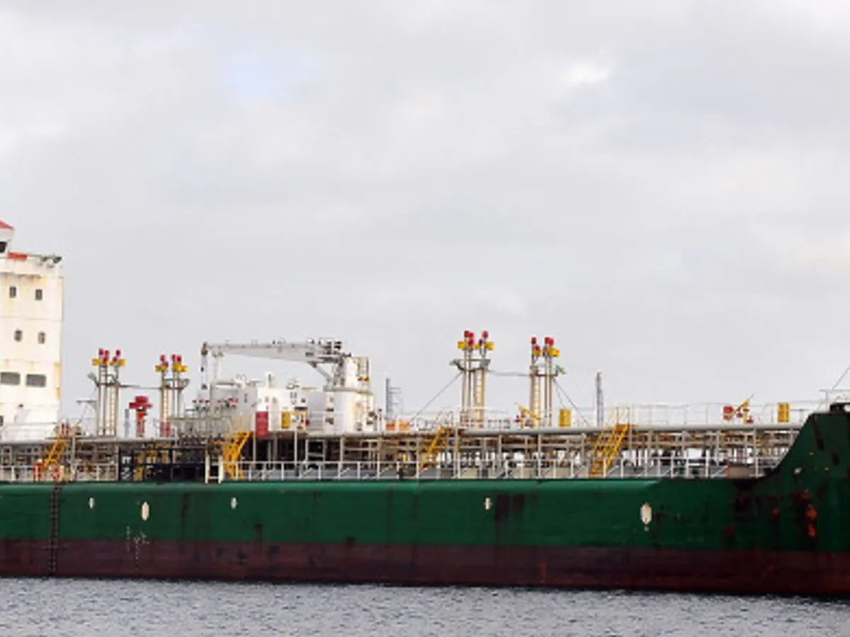 Oil/Chemical tanker for sale