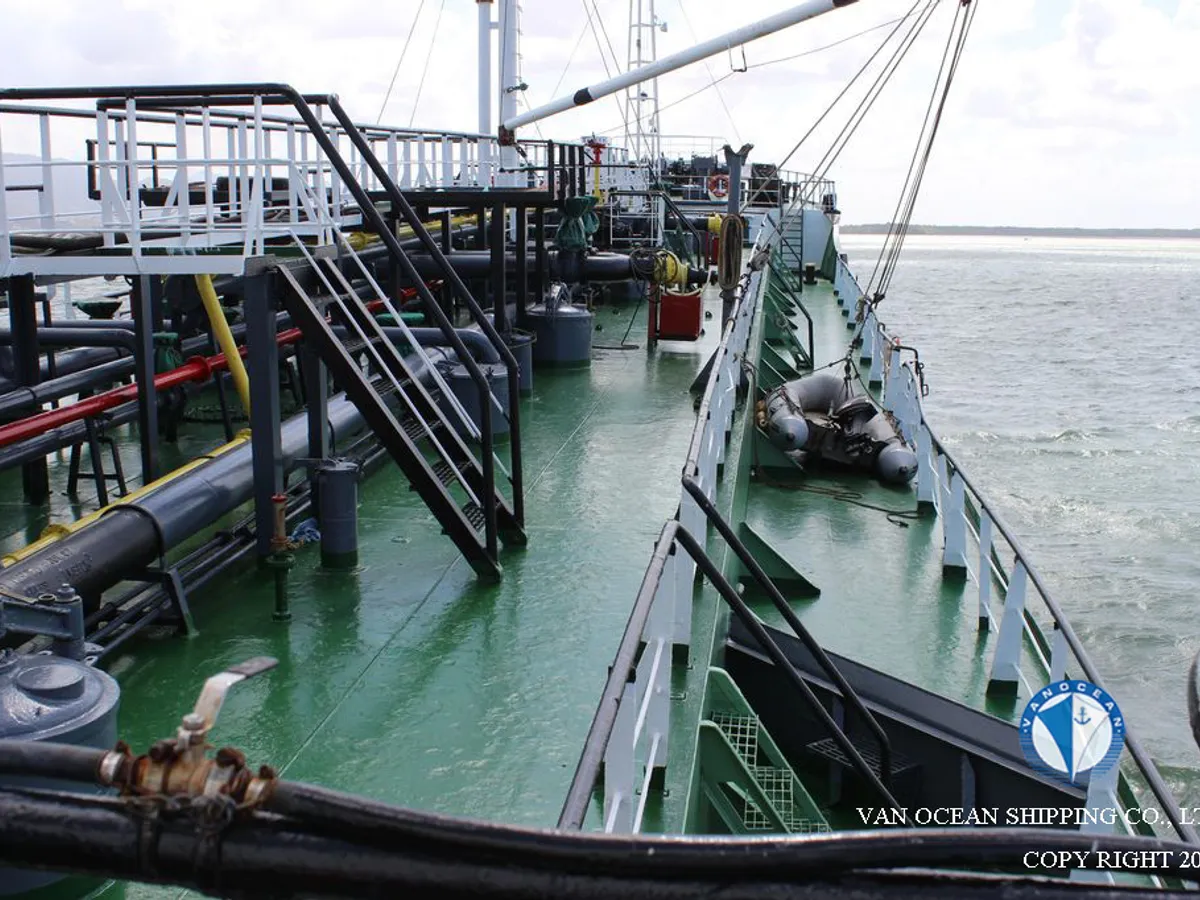 Oil/Chemical tanker for sale