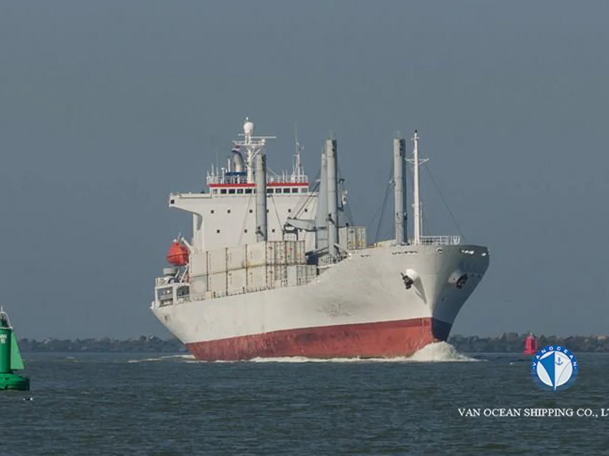 Reefer ship for sale