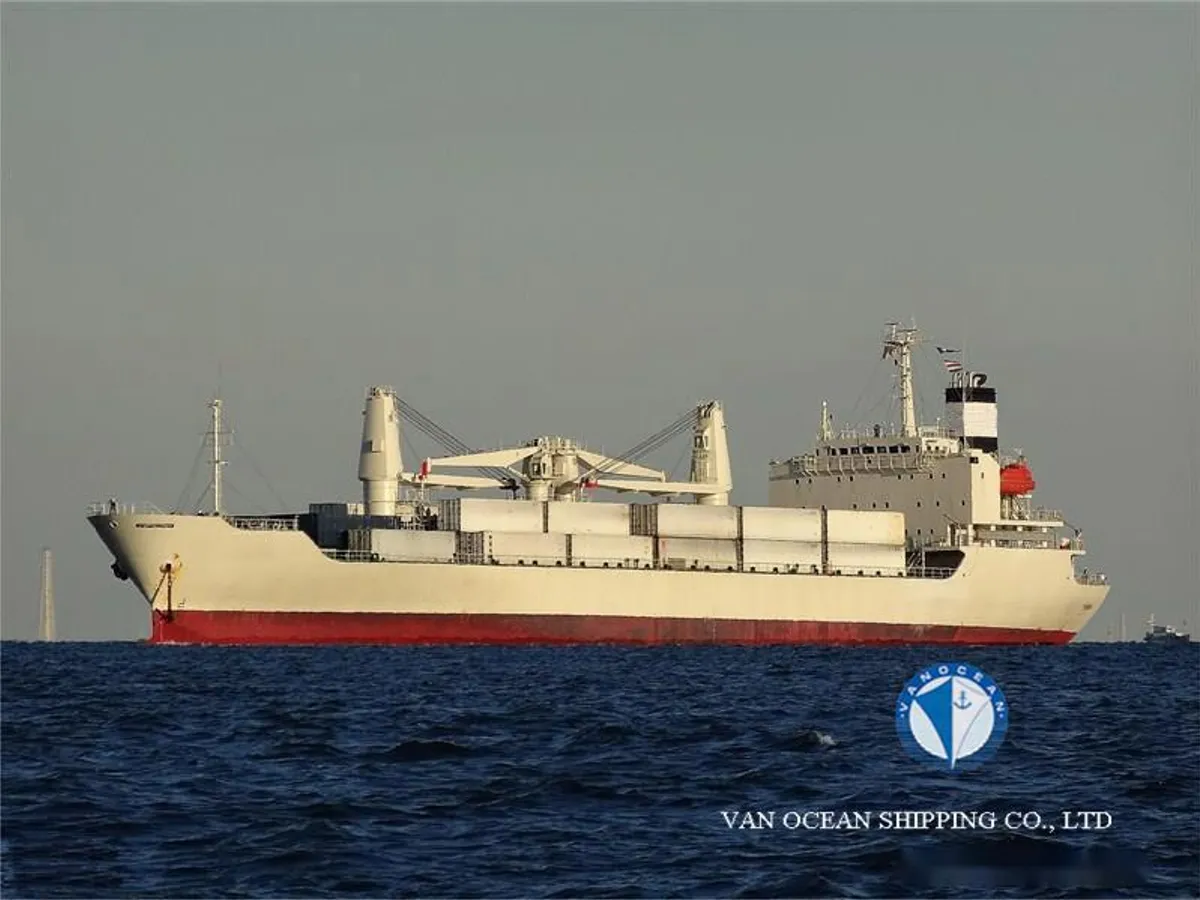 Reefer ship for sale