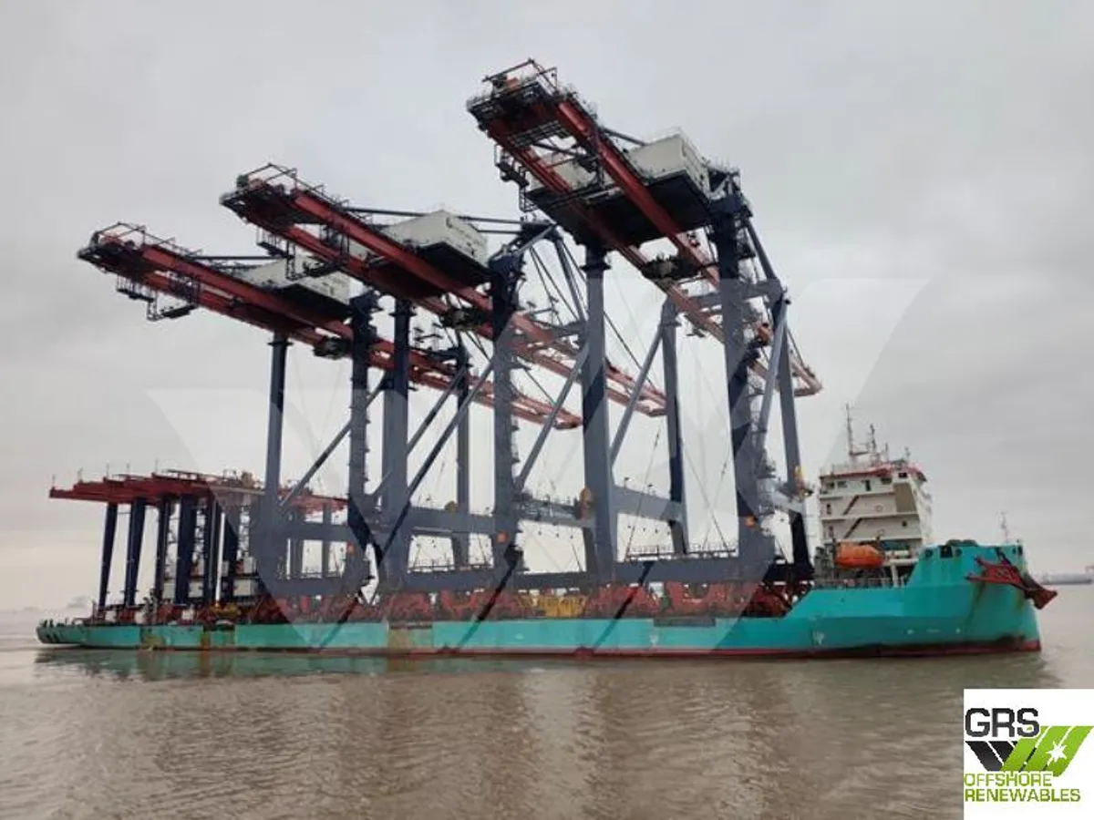 Dry cargo ship for sale