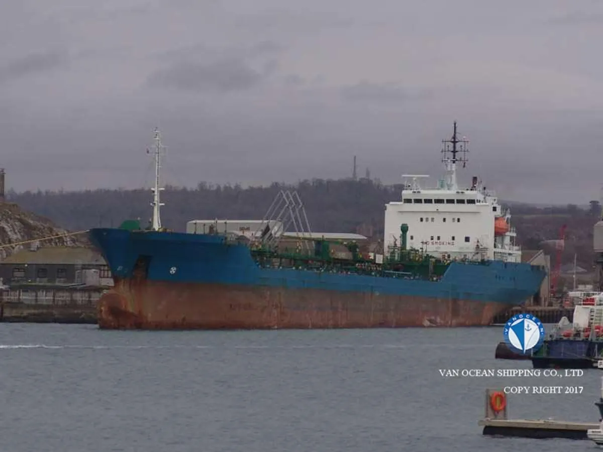 Oil/Chemical tanker for sale