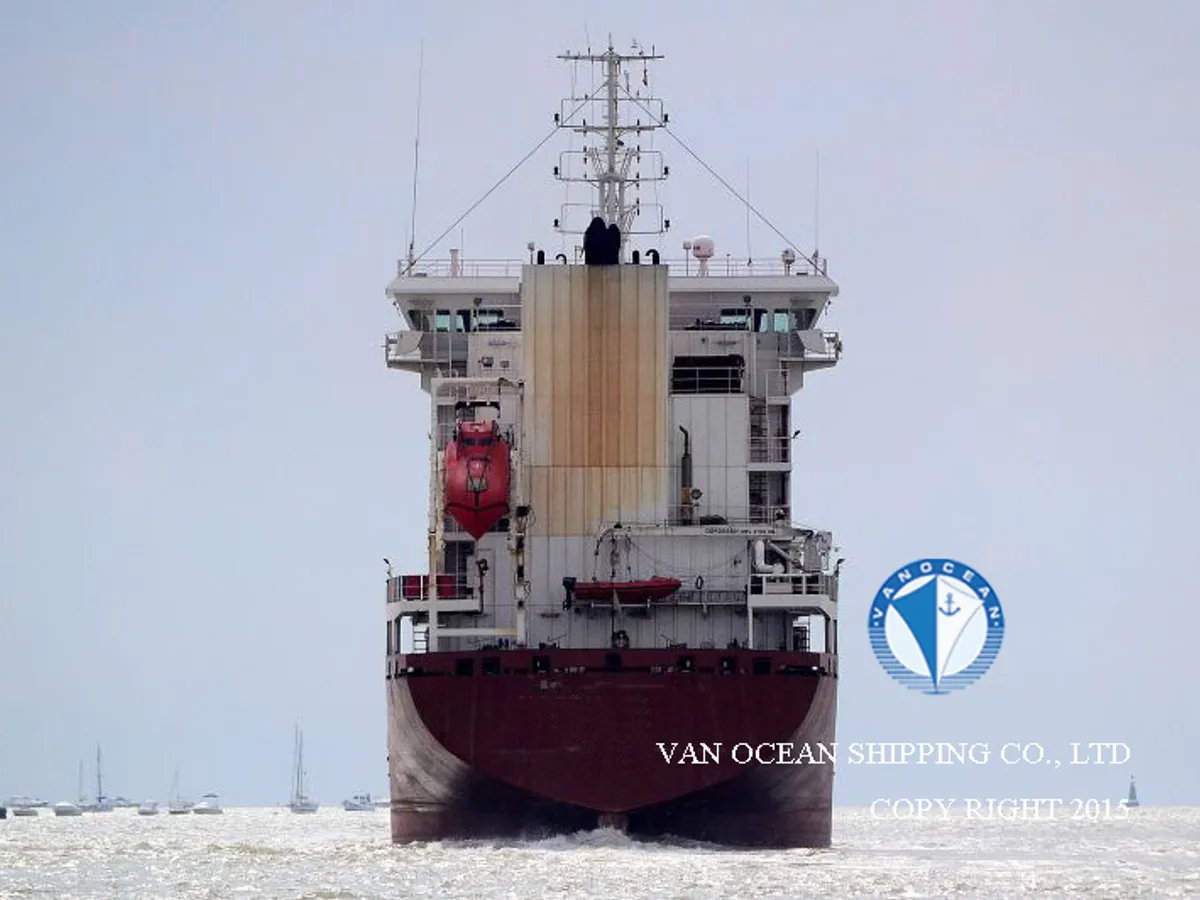 Oil/Chemical tanker for sale