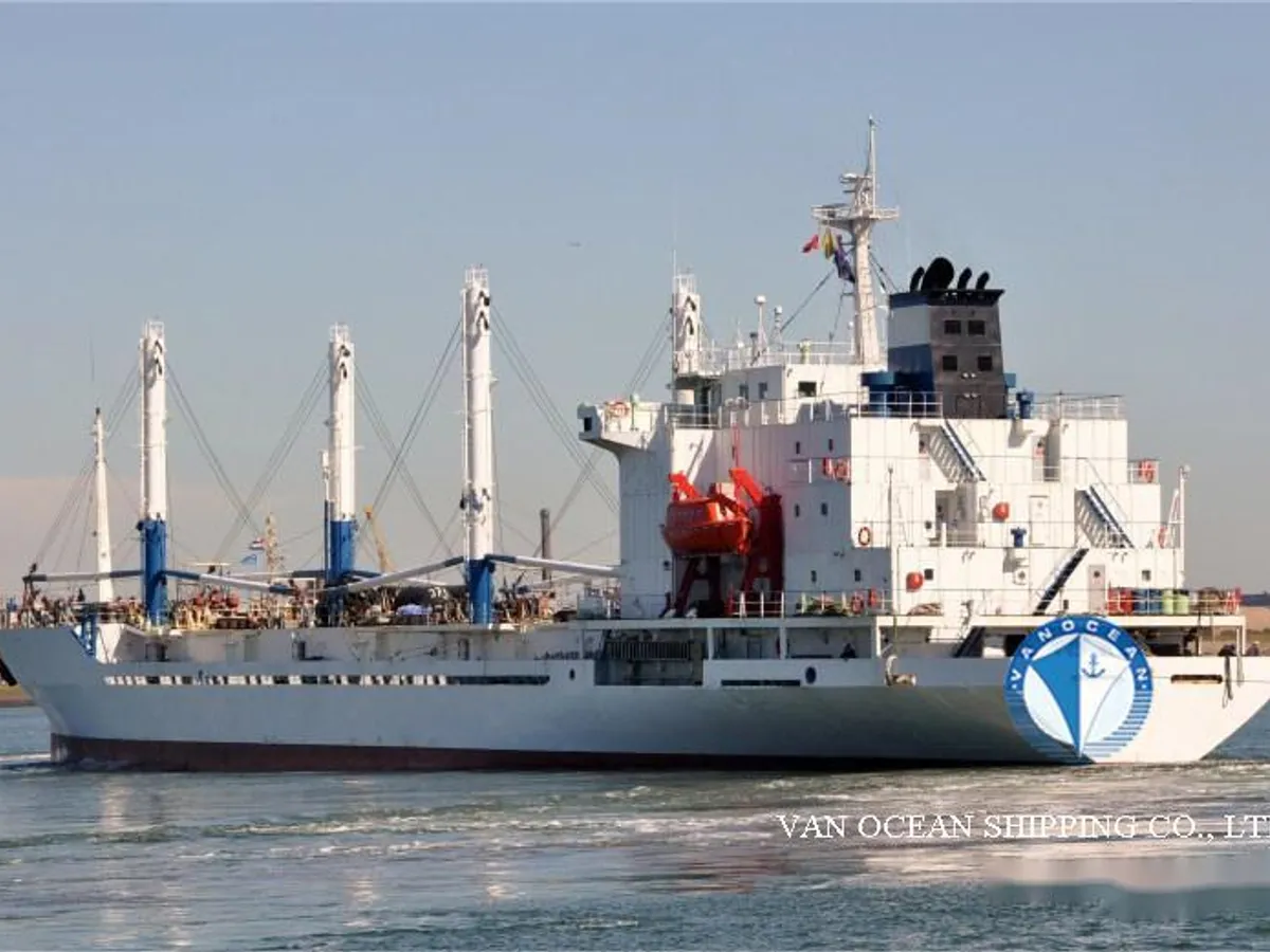Reefer ship for sale
