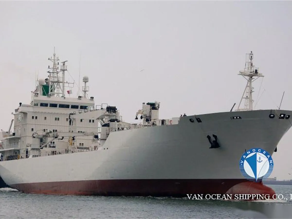 Reefer ship for sale