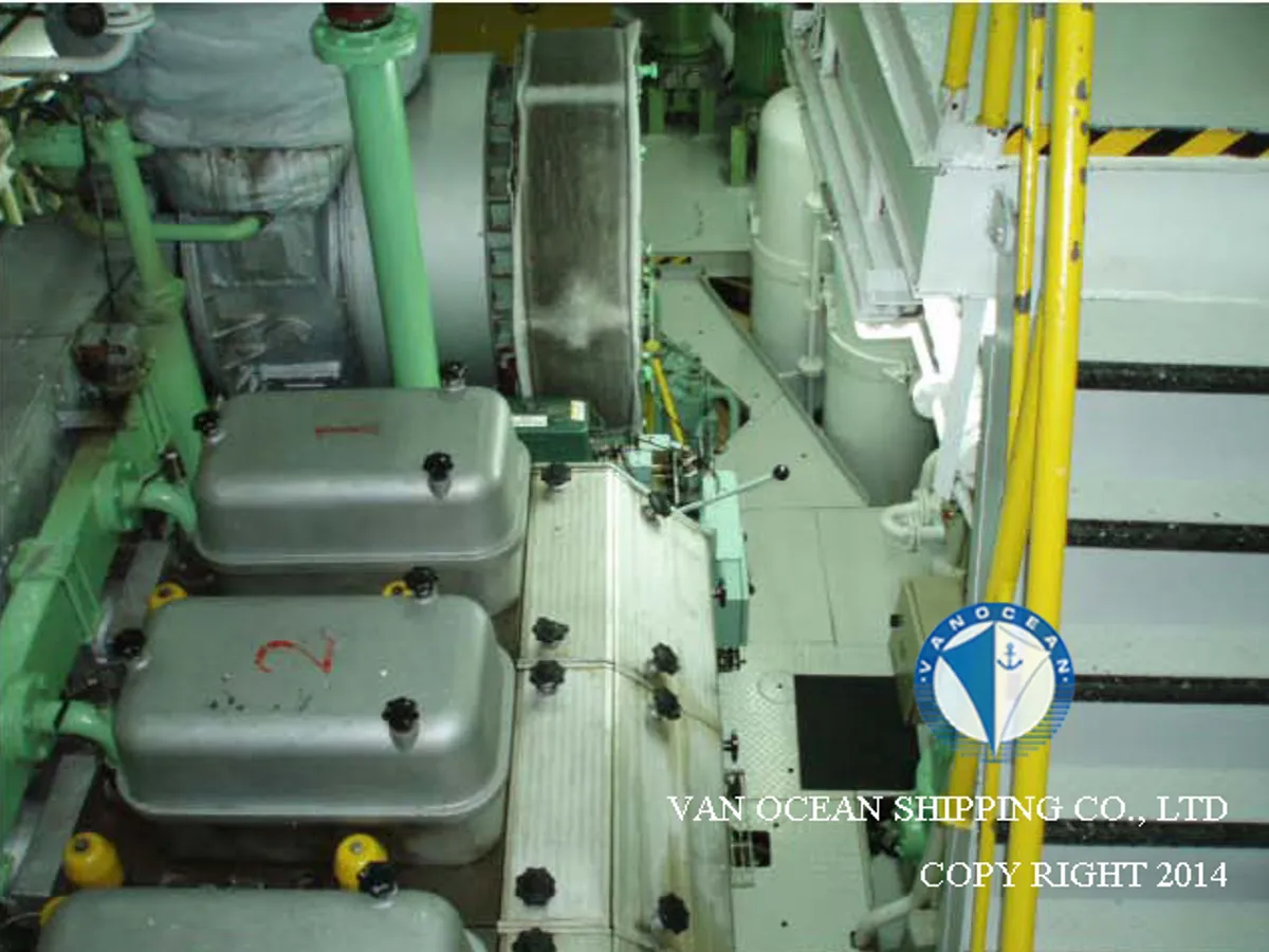 Oil/Chemical tanker for sale