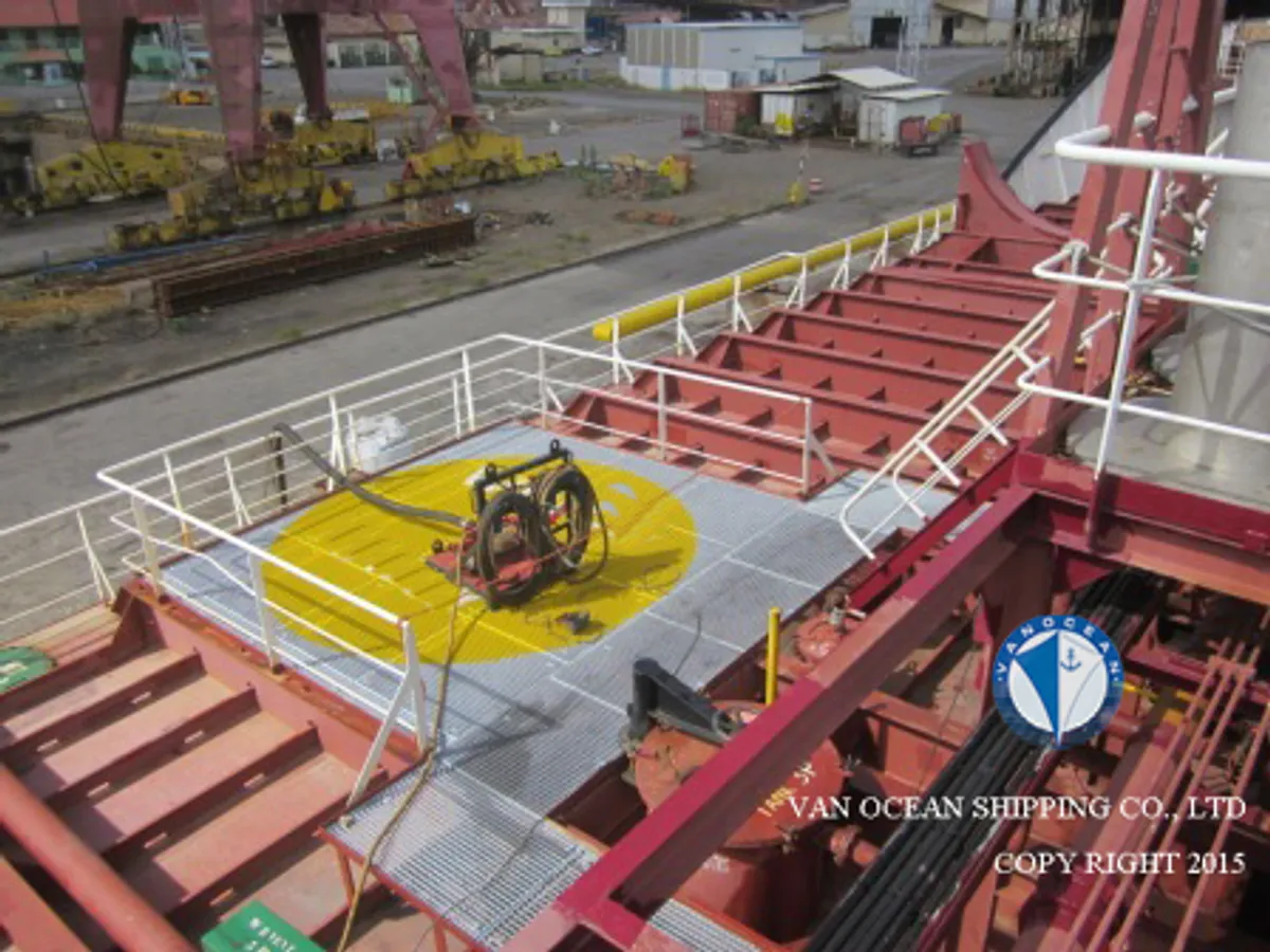 Oil/Chemical tanker for sale