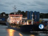 Oil/Chemical tanker for sale